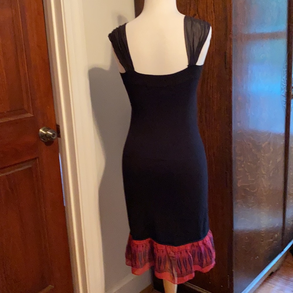 Dress - Picture 4 of 5